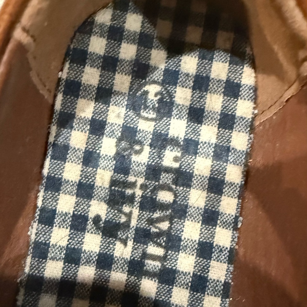 Classic Boys Brown Leather Loafers - Picture 2 of 4